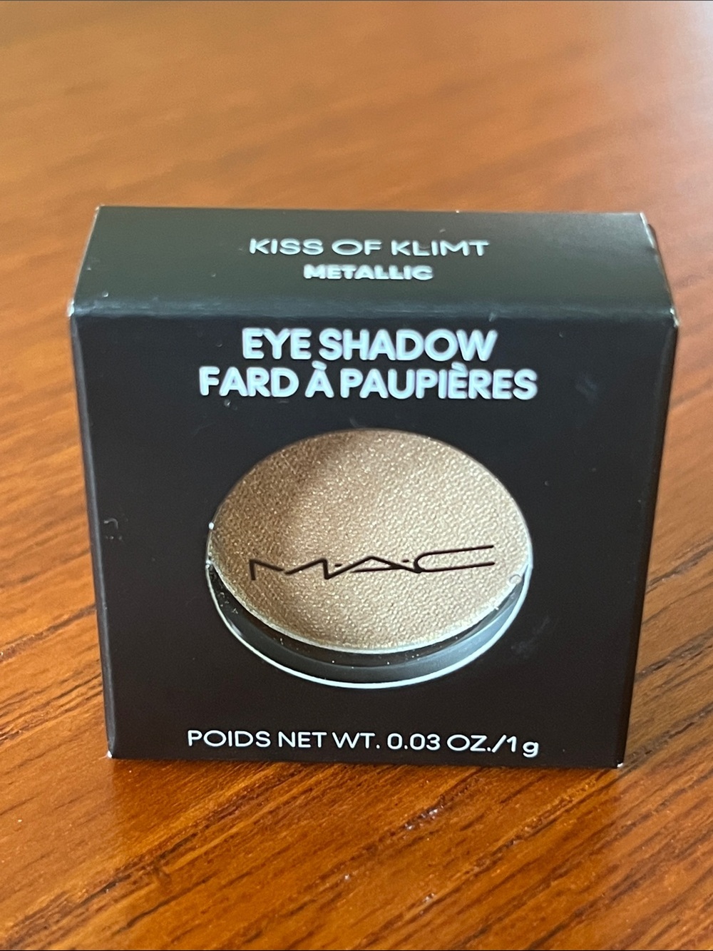 MAC Cosmetics Metallic Eyeshadow - KISS OF KLIMT
